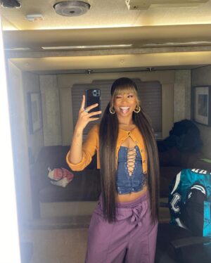 Netta Walker Instagram - and for keisha’s final trick 🥹 BUNDLES OKAY??
i hope you all loved our show, thank you for coming on this beautiful journey with us xx @cwallamericanhc coming for you october 15th netflix!!!