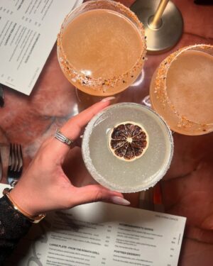 Nityaami Shirke Instagram - Just minding mine 🍸🖤

#explore #fyp #melbourne