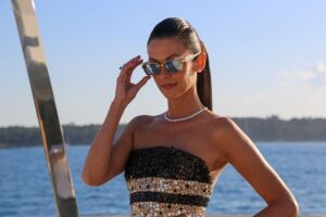 Olga Fonda Instagram - That time in #cannes #cannesfilmfestival  @amfar @eliesaabworld 😎😘