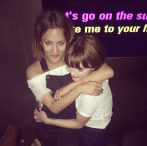Ophelia Lovibond Instagram - Happy Birthday my darling Carrie ✨ I miss you like mad and wish you were here. I have two shows on Broadway today and I’ll be thinking about you the whole time knowing how much you’d have loved it. Love you always ❤️ #bekind