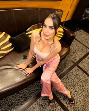 Paola Saulino Instagram - How many beautiful moments I have saved in my phone 📱
