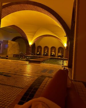 Paola Saulino Instagram - Spa 🧖‍♀️ Day. Do you like Spa?