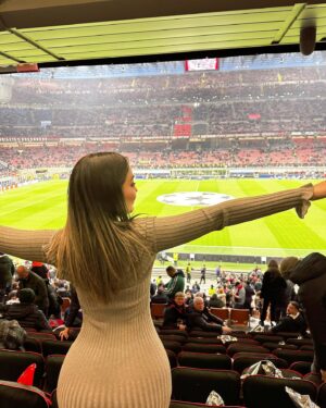 Paola Saulino Instagram - Quarter Final‼️🌶️🌶️ 🏟️🏟️ ⚽️ ⚽️
#milannapoli #championsleague #sansiro @acmilan @officialsscnapoli