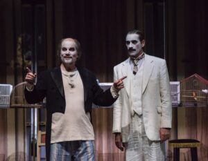 Patricia Echegoyen Instagram - ÚLTIMAS 3 FUNCIONES 
Mar del Plata, años 50. En un hotel de lujo, un mago presenta su espectáculo e interviene de manera imprevisible en el desenlace de una historia amorosa. Una comedia que cuestiona los límites entre realidad y ficción, y nos muestra hasta qué punto la vida es un juego y las decisiones que tomamos son irrelevantes. 
“La gran ilusión”, con traducción, versión y dirección de Lluís Pasqual, sobre texto original de Eduardo De Filippo. 
Con Marcelo Subiotto, Patricia Echegoyen, Pablo Mariuzzi, Alejandra Radano, Nacho Gadano, Elvira Onetto, Yanina Gruden, Paco Gorriz, Pablo Razuk, Santiago Sirur e Ignacio Sureda. Performers: Ema Peyla, Luz Benavento. Músicos: Santiago Sirur (cantante), Shino Ohnaga (acordeón), Germán Martínez (guitarra), Ernestina Inveninato (violín y mandolina).
De jueves a sábado  a las 20.30 horas. Sala Casacuberta, Teatro San Martín (Av. Corrientes 1530).
Última función: sábado 7 de diciembre.
Fotos @furman.carlos
