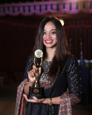 Pooja Shanka Instagram - Highly grateful to have received such a prestigious award this year from @thetamilnadunow ✨ Thanks to all of you for making this happen ⭐️ We are indebted to everyone who voted for us ♥️ Both of us are huge fans of @actorjiiva sir, so it kinda felt extra special to receive the award from him, along with the famous business magnate @kannan__ravi_krg sir, who we have always looked upto 🔥 It felt surreal to have gotten the opportunity to be part of this fantabulous event 😇

#gratitude ✨
