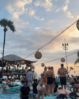 Priyanka Arya Instagram - Bali’s new edition

@finnsbeachclub 

Bali | travel | travel influencer |  travel & leisure | travel tips | Indian influencer | lifestyle
