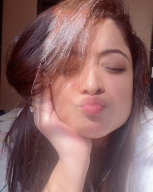 Priyanka Bharali Instagram - I love myself..yes I do !! 💁🏻‍♀️🧿 

#loveyourself #knowyourworth #believeinyourself #havefaith #trustthetimingoftheuniverse #behappywithyourself #embraceyourself #spreadlove #spreadpositivity #appreciatethelittlethings #appreciatewhatyouhave #appreciateyourself #appreciateeveryone #love #🥰🫶🧿🧿🧿