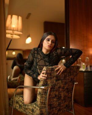 Priyanka Chaurasia Instagram - Sizzling in silence, loud in impact 💣🔇
.
.
.
Classy, sassy, and a bit bad-assy.💥💥
.
.
#blacksexy #sweet #bhfyp #sexy #fitnessmodel #cosplay #king #melanin #lovers #sex #cosplayer #twerk #cosplaygirl #blackisbeautiful #latino #blackwhite #blackbeauty #blackmen #blackgirls #blackqueen #asianmodel #piikuuuu
