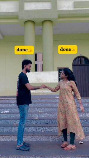 Priyanka Sanam Instagram - Deal done 👍 
#brosis 

#priyankasanam #odisha #reelsindia #trendingreels #reels #trend #brother