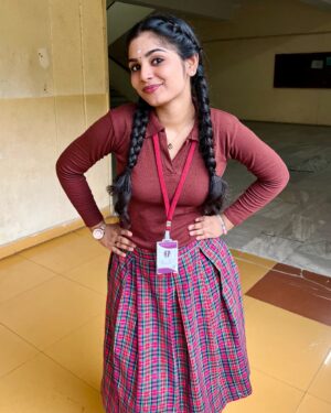 RK Dhanusha Instagram - 🤎✨