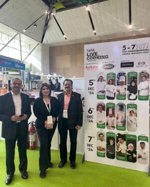 Rakhee Vaswani Instagram - Day 2 & 3 at @sialindia were incredible!😍👍🏻 The masterclasses by chefs were packed with knowledge and inspiration, from hands-on techniques to valuable tips and tricks. The amazing efforts from the talented students of @amityuniversity.noida @iihm.delhi 🧑🏻‍🎓And just like that, it’s a wrap! 🩷

@chef_entrepreneur @chefgokhaneserkesen @chef_nishant_choubey @chef_manisha @svbiopic @deepak_kumar1811 @sabygorai 

(Sial India, Sial 2024, Chef Rakhee , SIAL ,event, masterclass, inspiration, creativity, passion, teamwork, learning, growth, tips and tricks, dedication, closure, talent, amazing efforts).

#chefrakheevaswani #sial #sialindia #sial2024 #Masterclass #CulinaryJourney #inspiration #Creativity #Passion #Teamwork #Learning #Growth #tipsandtricks #dedication #talent #amazingefforts #eventwrapup