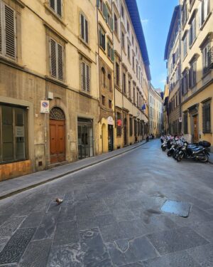 Rakhee Vaswani Instagram - Sunday Florence dump because Florence has my heart 🥹✨ Streets, food, and that last sunset—just a little bit of everything I miss. Swipe to the end, it’s worth it 🌅 

(Florence , travel, streets, food, sunset, gelato, Italy, wanderlust, throwback, memories, architecture, culture, vibes, Europe)

#chefrakheevaswani Florence #TravelDiaries #ItalyAdventures #Wanderlust #TravelThrowback #SunsetLover #FoodieTravels #StreetViews #GelatoLover #EuropeanEscape #TravelMemories #CulturalVibes #ArchitectureLover #FlorenceFeels #traveldump