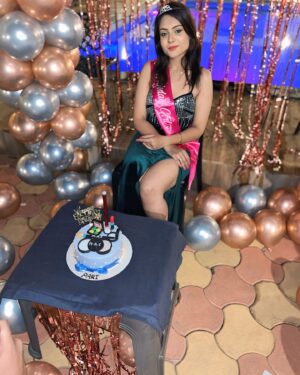 Rani Pari Instagram - Thank you so much for making my birthday so special my friend and fans love you a lot I am so grateful feeling blessed thanks for all your wishes and blessings 🧿we will rock this year 🎂🥳💃🏼

#pari #birthday #birthdaycake #friends #fans #instagram #ranipari #actress #model #instagoods #post #like #followforfollowback #follow #explore #explorepage #weareoneexo #instalike #beauty #love #blessed #fyp #girl #special #moda #star #luxurylifestyle #birthdaygirl #viral #photo