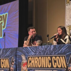 Raquel Castro Instagram - so grateful to have been a part of the first ever @chronicconforreal with @thatkevinsmith and his beautiful team, family & fans! I was able to relive my childhood and talk all things “Jersey Girl.” Gertie Trinkie lives on 🥹 a weekend I will remember forever 🤍✨ a HUGE thank you to the crew who took such amazing care of me this past weekend! @screamqueen89 @j_terzieff @js3tt8 @jokerdad @motorcitymark @jarrett_koral @drewkoliver @big_vindustin and SO many more! P.S go stream #jerseygirl on @netflix 😉