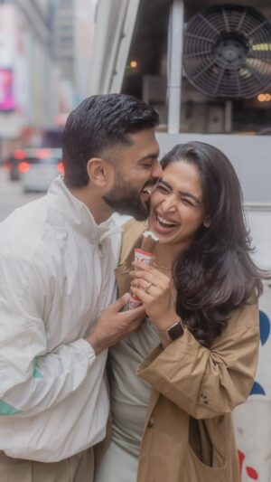 Rebecca Roy Instagram - Capturing moments that feel like scenes from a movie 😍

A picture worth remembering for a lifetime, beautifully captured by @waseemfahmed for @wfa.with.love!
 
📍Hongkong 

#chennaiinfluencer #coupleinlove #coupleshoot #photography #couplephotoshoot #indianinfluencer #travelcouple #honkong #photooftheday #hongkongtourism