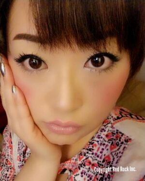 Reila Aphrodite Instagram - Today's Reila who had a long day on set and waiting.... 😥
@reilaaphrodite_official #actress #japanese #tokyo #losangeles #hollywood #work #onset #love #funny #faceexpression #sleepy #happy #thinkofyou #holidays #winter #freepeople #gucci #anasui #private #dollymakeup