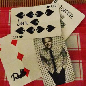 Reila Aphrodite Instagram - @joelward was teaching @reilaaphrodite_official for his card tricks on our scenes actually. It was very fun time to learning his tricks and I am very proud of @joelward who has been very successful... We have been know each other least 8 years actually ☺️...
I can’t wait to work with @joelward and new Kyle😉...
#DrainAway #wouldyoudieforme
@kevincoubal  @tomekkosalka @galenhoward @jamesellisfit @amiralumbly @joelward @cinebrettdp @isendnews @barsiniestro @luckystrikefilmsstudio  @mattweis32  @dan21782 #drainawayshort #japanese #american #horror #ghost #samurai #love #fate #trust #reincarnation #lovebirds #romeoandjuliet #tragedy #byakkotai #whitetiger #boys #fight #destiny #edoperiod #strength #courage #actor #actress #hollywood #tokyo #soul