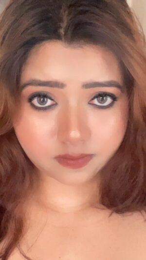 Rekha Mona Instagram - Shadi ke bad Kya mai Phle bhi ho jati hu 🫣🤪#south #dialougeonreels #instagram