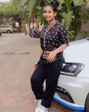 Ridhima Tiwari Instagram - #natasharajswari😌 #photography ❤️