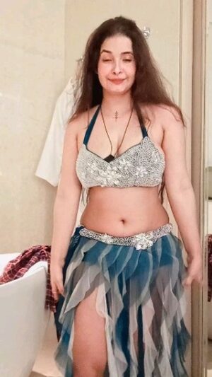 Ridhima Tiwari Instagram - @natasharajsewari #instagram #instavideo #shootouts📷 #shooting📷