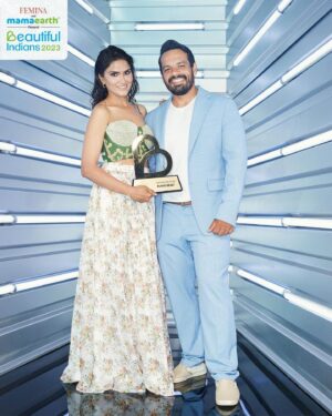 Ritu Rathee Instagram - A night to remember.
Thank you @feminaindia @mamaearth.in 

Designer: @the_simsstudio 
Stylist: @thestylefinesse 
MUA: @gurleenkaurpannu_mua 
Hair: @hairbykhushimehta