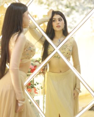 Riva Arora Instagram - Bhai ki shaadi ♥️🥹
.
Photography Credit: @asifphotography.in & @s_altamas_photography 
.
#riva #rivarora #rivaarora #addyshakishadi