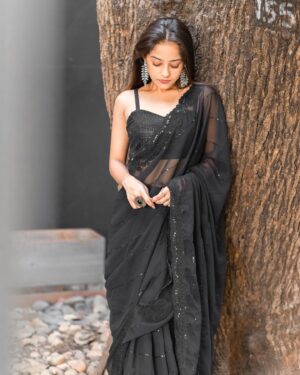 Riya Verma Instagram - Me mangi si maut rab toh, ote menu pyaar ch pa ditta..🥰

#pictures #viral #trending #bachugang