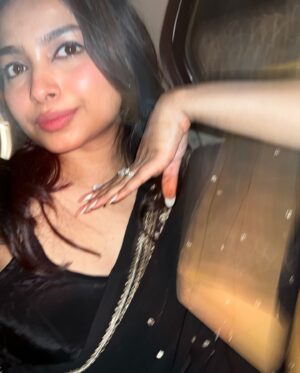 Ruchika Rathore Instagram - This naari loves saree🖤