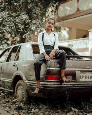 Sahasra Honey Instagram - 🌪️🫂 
@shivalucky_photoworks 🖤