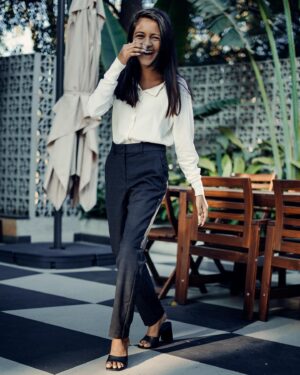 Sahasra Honey Instagram - LAugh out loud as much as u want 
 📸 @shivalucky_photoworks 

#sahasrahoney #sahasrahoneyvarma