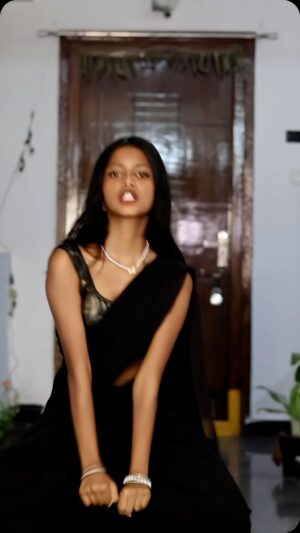 Sahasra Honey Instagram - HABIBO✨
#halamithihabibo #trendingreels #dance #sahasrahoney #reelsinstagram