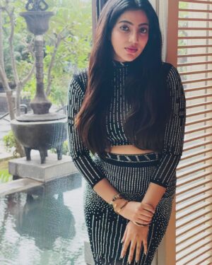 Sai Priya Deva Instagram - Your mental health is very important than anything🫡😇❤️🧚🏼‍♂️🪄pc: @iswarya_iyer  #loveislove #loveyourself #love #mentalhealth #important #life #magic #beyourownboss #beyourself #selflove #selfcare #happy #happiness #beauty #positivity