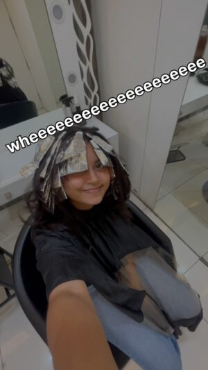 Sameeha Mariam Instagram - coquette colour actually
@styled_by_khalid had to put up with my constant yapping paaavam
