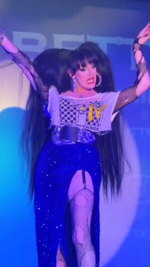 Sara Andrews Instagram - FRI JAN 3— Former PlayMate @missbitterbetty is coming back to the PLAY stage!  So come out & 👀 native Nashvillian & ⭐️ of S4 of @bouletbrothersdragula — Bitter Betty while supporting stunning local drag! Shows at 9, 11, & 1! 18  
Maybe we’ll even get another duet in the late show! 😈 
#playnashville #bitterbetty #dragula #gaynashville #bouletbrothersdragula