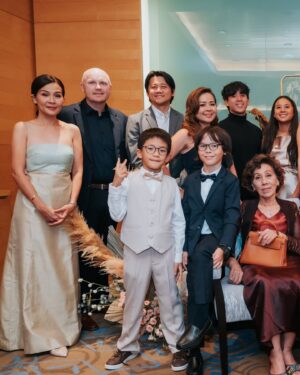 Sarah Lian Instagram - It ain’t a Chinese wedding without some 🍵. 

I was already emotionally spent from my exchange of vows that I didn’t realise I’d be tearing up during the tea ceremony. My village of a family has helped raise me since my return to Malaysia and serving tea was the least I could do for all they have done for me. It felt like such an honour to have them celebrate with me. My sister has been in the trenches with me and I just lost it when she said she’d always be there for me. 🥹

My new family has welcomed me with open arms and they’ve already seen me cry like a goon, so it looks like we’re a lot closer now. 🙆🏻‍♀️

On a lighter and more sustainable note, I got to use my @khoonhooi_gold dress for a classic look and also borrowed some special wedding themed items from @itsjessicashen, which I’ve gladly “pay-it-forward” to the next bride-to-be. I bought my wedding coordinator’s unused teacup husks for the 80 cups of tea we needed to serve to our extended family. Plus, I asked our wedding decorators to reuse some of these items for our dinner reception to also minimise wastage. 

💄: @shengsaw 
💆🏻‍♀️: @mmavissang 
👗: @khoonhooi_official 
📷: @jonlowstudios 
📹: @filmsbykoh 
🎋: @paxfloralstudio 

#theTingTengs