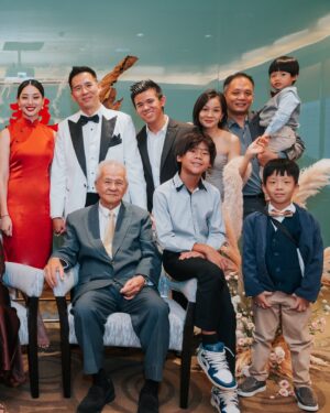 Sarah Lian Instagram - It ain’t a Chinese wedding without some 🍵. 

I was already emotionally spent from my exchange of vows that I didn’t realise I’d be tearing up during the tea ceremony. My village of a family has helped raise me since my return to Malaysia and serving tea was the least I could do for all they have done for me. It felt like such an honour to have them celebrate with me. My sister has been in the trenches with me and I just lost it when she said she’d always be there for me. 🥹

My new family has welcomed me with open arms and they’ve already seen me cry like a goon, so it looks like we’re a lot closer now. 🙆🏻‍♀️

On a lighter and more sustainable note, I got to use my @khoonhooi_gold dress for a classic look and also borrowed some special wedding themed items from @itsjessicashen, which I’ve gladly “pay-it-forward” to the next bride-to-be. I bought my wedding coordinator’s unused teacup husks for the 80 cups of tea we needed to serve to our extended family. Plus, I asked our wedding decorators to reuse some of these items for our dinner reception to also minimise wastage. 

💄: @shengsaw 
💆🏻‍♀️: @mmavissang 
👗: @khoonhooi_official 
📷: @jonlowstudios 
📹: @filmsbykoh 
🎋: @paxfloralstudio 

#theTingTengs