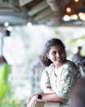 Saranya Pradeep Instagram - No titles, just vibes ✨

📸: #mogudu ♥️
@pradeepmanku 
.
.
.
.
.
.
#casual #vibes #moments #happiness #happyplace #live #love #travel #vacationmode #capture #photography #photooftheday #goodvibes #winter #wednesday #mood #instagood #instagram #chill #relax #liveit #loveit #explore #celebrate #dance #music #smile #vacation #♥️