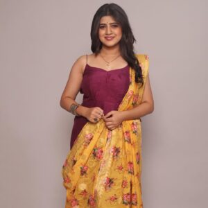 Sarika Salunkhe Instagram - 🌺🫶🌸💕❤️