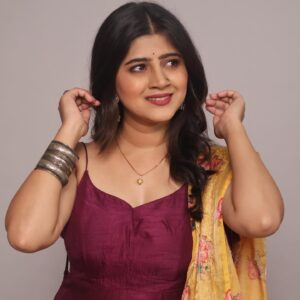 Sarika Salunkhe Instagram - 🌺🫶🌸💕❤️