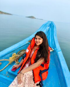 Actress Sarika Salunkhe HD Photos and Wallpapers December 2024