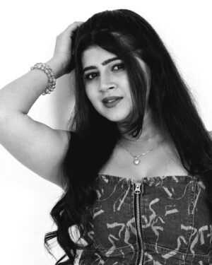 Sarika Salunkhe Instagram - 🌸💕✨☺️