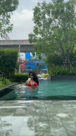 Sassy Poonam Instagram - Hii!!