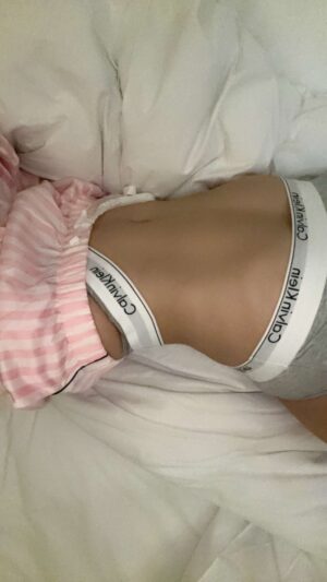 Sassy Poonam Instagram - @calvinklein