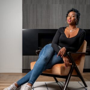 Scarlette Douglas Instagram - Allow me to reintroduce myself; my name is Scarlette. TV Presenter, Voice Over Artist, Radio Host, Interior Designer, Jetsetter, Foodie and Gooner. My page is a mismatch of everything and I know I should hone in on one particular “USP” but I feel like I have so many things that I love and do that it’s difficult to just pick one.

Bear with me over the next few weeks while I really work out what my page should be dedicated to, or better yet, tell me what you’d like to see 

Scar 💋
📸 @mw.concepts

#interiordesign #interiordesigner #blackinteriordesigner #blackinteriordesigners #blackinteriordesignersnetwork #newyork #tvpresenter #tvhost #voiceoverartist #voiceover #jetsetter #foodie #gooner #radiohost