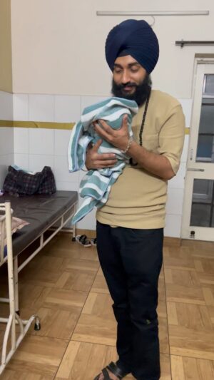 Sehaj Arora Instagram - Maine Tera Naam Khuda Rakha ❤️😍🧿
Follow New Insta @waris_viralcouple