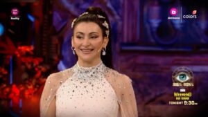 Shalini Passi Instagram - Weekend Ka Vaar mein Salman karenge Christmas ko aur bhi shaandaar. Kya Shalini Passi aayengi Bigg Boss ke ghar phir ek baar? 😍

Dekhiye #BiggBoss18 Weekend Ka Vaar Shanivaar aur Ravivaar raat 9.30 baje @colorstv aur #JioCinema par.

#BB18 #WeekendKaVaar #BiggBoss18onJioCinema #BiggBoss @beingsalmankhan @shalini.passi