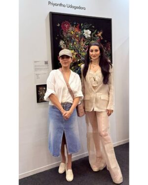 Shalini Passi Instagram - A memorable round-up from Art Mumbai 2024 @artmumbaiofficial ! Our booth at Arches 3 & 4 was buzzing with art lovers and collectors exploring the magic of embroidered art.

Creatively Embroidered by Milaaya Art Gallery by Gayatri Khanna @msgayatriks 
Presented by Shalini Passi’s @shalini.passi MASH @mash_india 
Curated by Dr. Arshiya Lokhandwala @lakeerenn