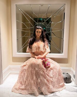 Shalini Passi Instagram - November Wedding 🌺🌸🌺🌸🌺🌸

Personal wardrobe

- @roseroom__official