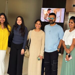 Shalini SJ Instagram - With bogunvilla crew 🥰🥰🥰🥰🥰

#kunchacks #bogunvilla #flowers #event #deiracitycentre #vox 

@kunchacks @veena_nandakumar @srindaa @lekshmi_lalu