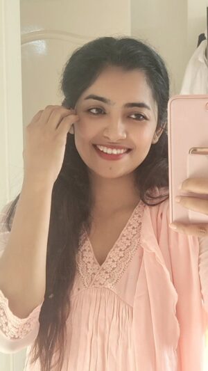 Shalini SJ Instagram - Chakare chakare...🥰🥰😍😍🤩😘

#fyp #modeling #photoshoot #cinema #dubai #minnale #movies #amaran #uae